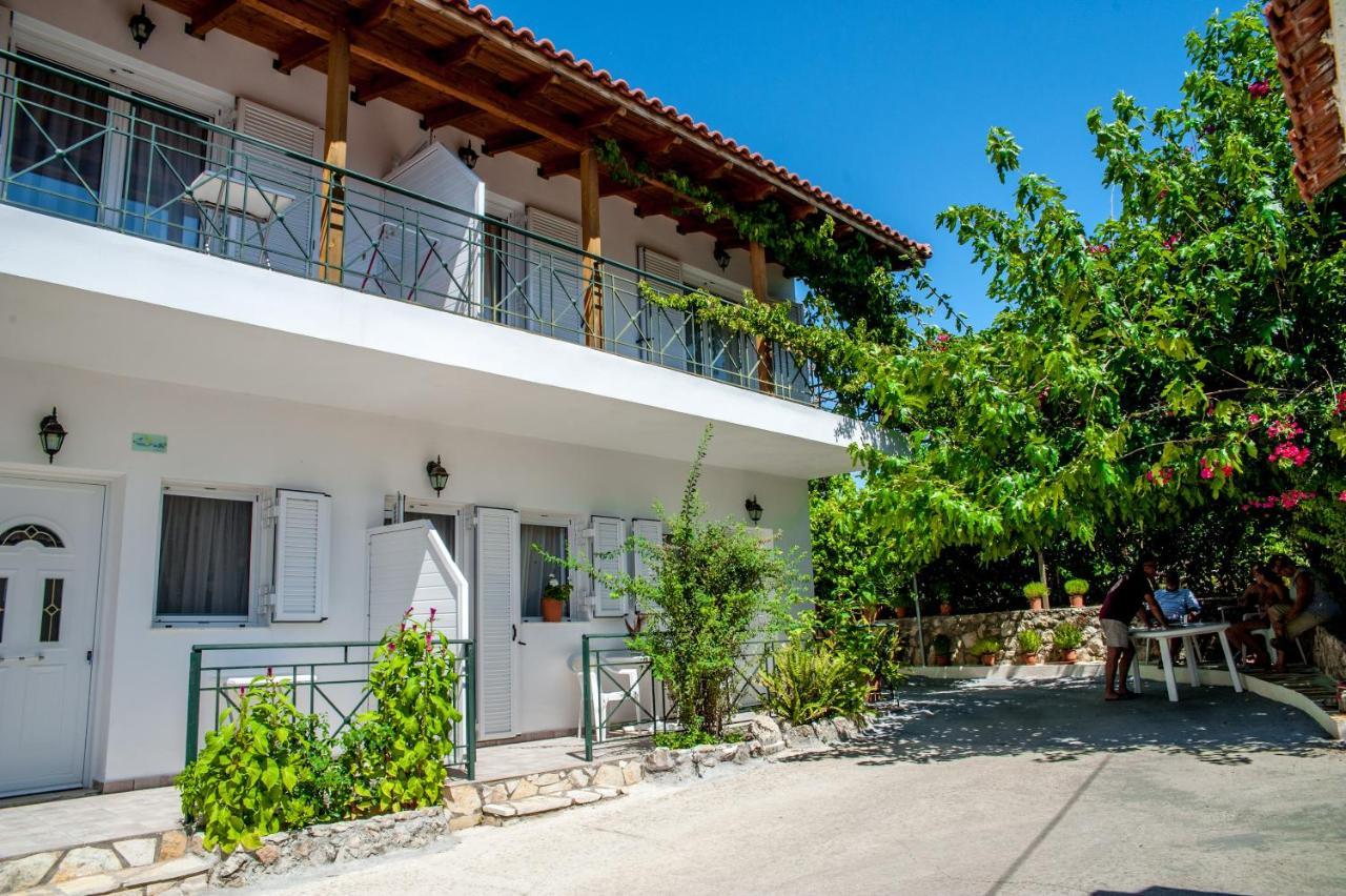 Thimios Rooms Keramiaí Exterior foto