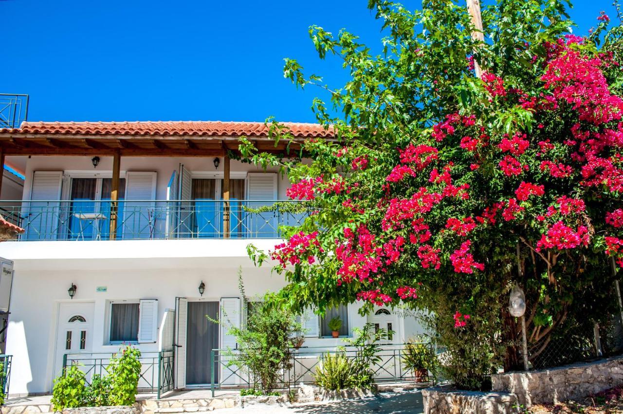 Thimios Rooms Keramiaí Exterior foto